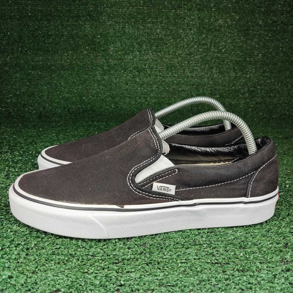 Vans Shoes Mens 9 Black Classic Slip-On Canvas Skate Sneakers 500714 Low Top - Picture 3 of 9